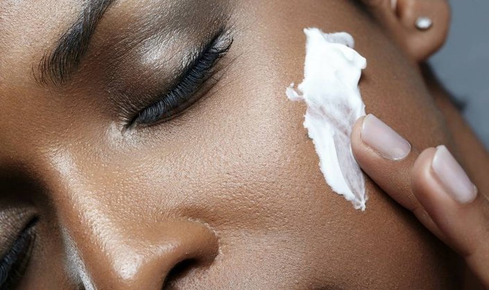 Ask The Expert: Why Does Skin Get Dry in Winter?